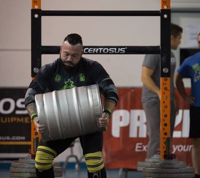 Keg lift