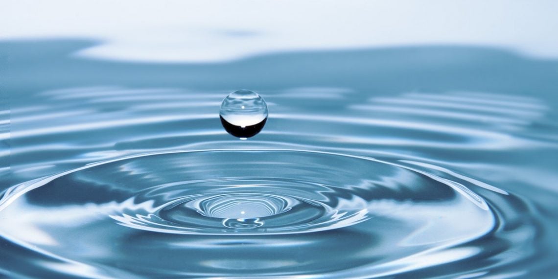 Una goccia d'acqua