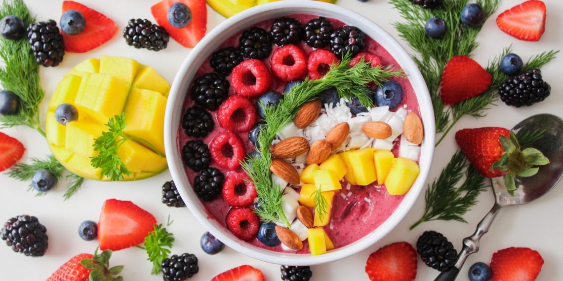 composizione di frutta fresca